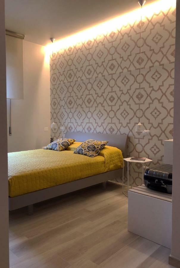Mediterranean Concept House Hotel La Spezia Bagian luar foto